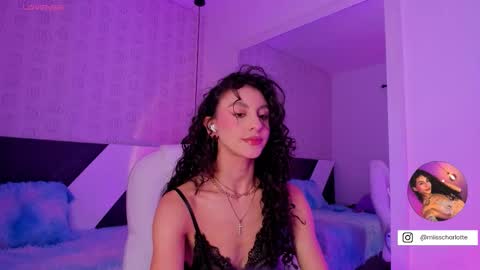 Charlotte online show from November 27, 2025, 1:07 am