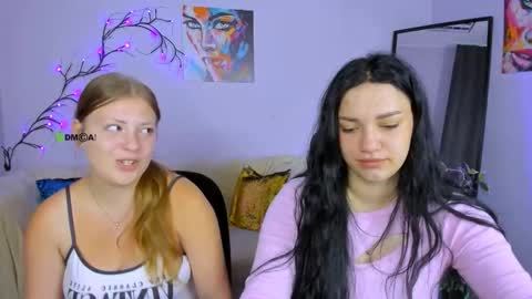 miss__ella online show from September 10, 2025, 5:40 am