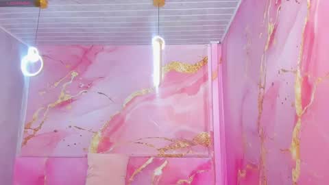 miss__luna_ online show from September 12, 2025, 10:48 am