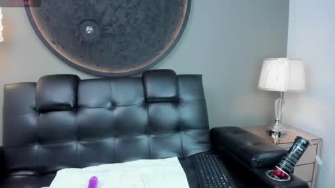 Martina online show from February 11, 2025, 8:48 am
