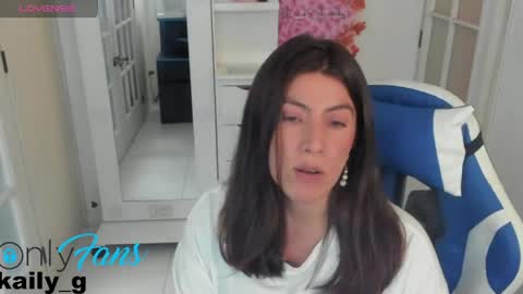 miss_adams01 online show from April 17, 2026, 6:33 pm