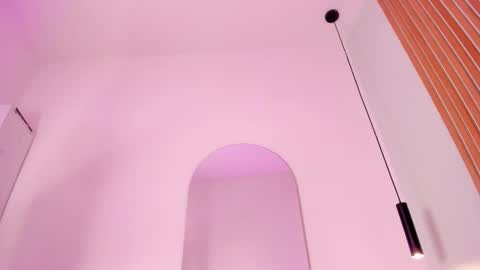 Amber  online show from February 15, 2026, 1:41 pm