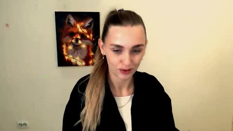 Snapshot of miss_angelina_ chatting on September 17, 2025, 5:53 am Angelina online show from September 17, 2025, 5:53 am