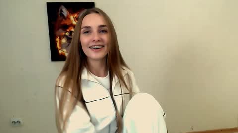 Snapshot of miss_angelina_ chatting on September 25, 2025, 6:06 am Angelina online show from September 25, 2025, 6:06 am