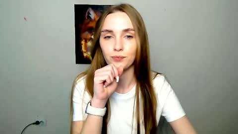 Snapshot of miss_angelina_ chatting on May 6, 2026, 6:19 am Angelina online show from May 6, 2026, 6:19 am