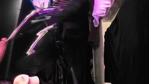 Snapshot of miss_asmodeus chatting on January 10, 2025, 10:25 pm missAsmodeus online show from January 10, 2025, 10:25 pm