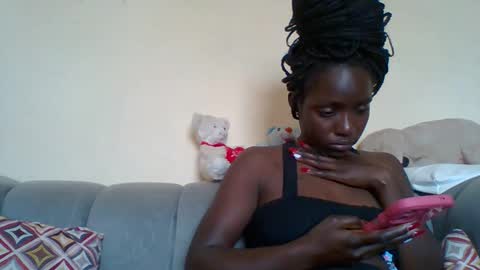 miss_atitude online show from September 11, 2025, 8:58 am