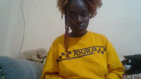 miss_atitude online show from October 9, 2025, 4:10 am