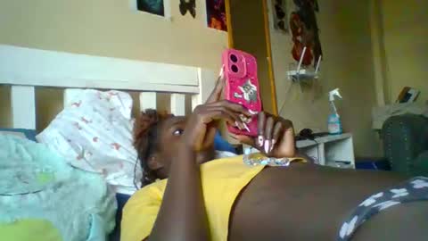 miss_atitude online show from October 16, 2025, 4:24 am