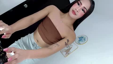 AZUMI online show from May 9, 2026, 2:44 pm