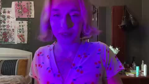 Anya online show from June 21, 2026, 3:58 pm