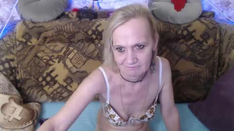 ask me online show from January 1, 2025, 6:47 am