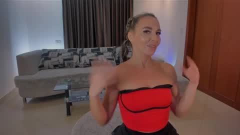 miss_bikini online show from September 8, 2025, 3:22 pm