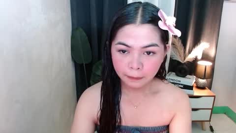 Snapshot of miss_briella chatting on September 28, 2025, 2:33 pm Briella online show from September 28, 2025, 2:33 pm