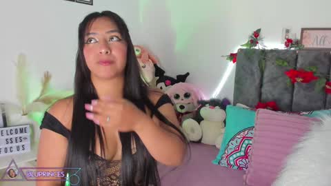 Snapshot of miss_brunette_ chatting on January 24, 2025, 11:12 pm lucy 3 online show from January 24, 2025, 11:12 pm