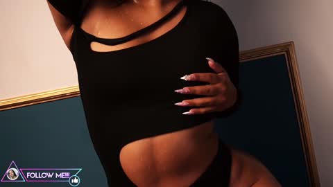 Snapshot of miss_brunette_ chatting on February 4, 2025, 7:07 am lucy 3 online show from February 4, 2025, 7:07 am