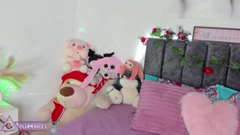 Snapshot of miss_brunette_ chatting on February 4, 2025, 11:38 pm lucy 3 online show from February 4, 2025, 11:38 pm