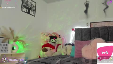 Snapshot of miss_brunette_ chatting on March 5, 2025, 10:21 pm lucy 3 online show from March 5, 2025, 10:21 pm