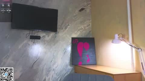 Snapshot of miss_bubbles chatting on October 11, 2025, 12:32 am Sandy online show from October 11, 2025, 12:32 am