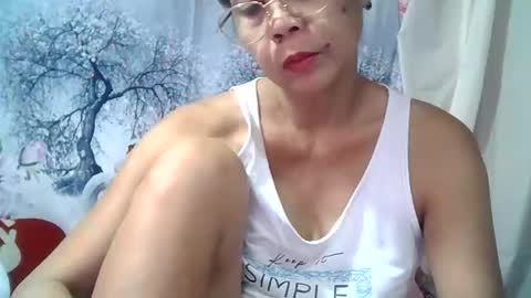 Snapshot of miss_capricorn chatting on October 17, 2025, 1:25 pm miss_capricorn online show from October 17, 2025, 1:25 pm