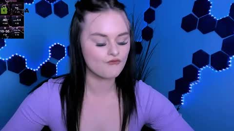 miss_courtney online show from May 5, 2026, 8:55 am