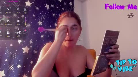Snapshot of miss_cruz chatting on February 14, 2025, 7:07 am Victoria Cruz online show from February 14, 2025, 7:07 am