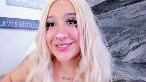 Danika online show from October 11, 2025, 11:09 am