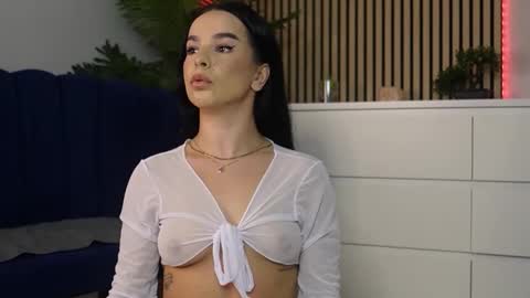 Denise online show from November 20, 2025, 9:03 pm