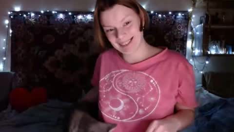 Elis online show from December 16, 2024, 4:38 pm