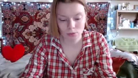 Elis online show from March 11, 2025, 12:06 pm