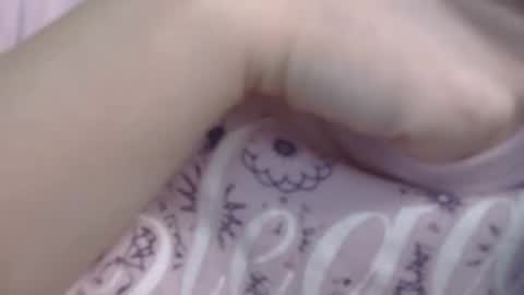 Elis online show from November 26, 2025, 3:02 pm