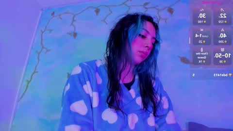 miss_evans_ online show from November 6, 2025, 8:37 am