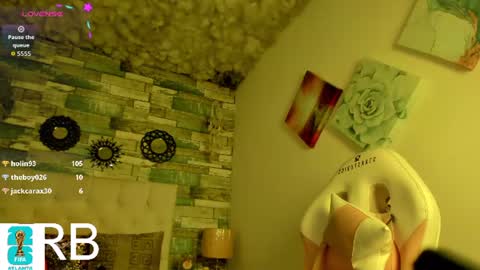 miss_evans_ online show from July 8, 2026, 7:57 am