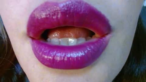 Snapshot of miss_evoleth2 chatting on February 13, 2026, 3:46 am Miss Evoleth online show from February 13, 2026, 3:46 am