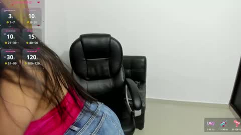 Snapshot of miss_eylens chatting on March 4, 2025, 12:39 am miss_eylens online show from March 4, 2025, 12:39 am