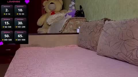 Snapshot of miss_flexi_sun chatting on November 9, 2025, 8:23 am ................................ online show from November 9, 2025, 8:23 am