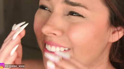 Snapshot of miss_galaxxia chatting on February 7, 2025, 1:47 am  Elisabeth  IG galax xxia       online show from February 7, 2025, 1:47 am