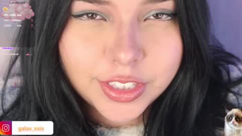  Elisabeth  IG galax xxia       online show from November 12, 2025, 9:58 pm