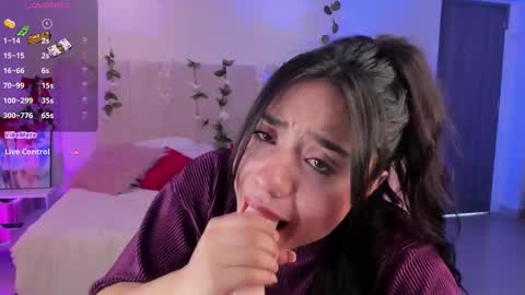 insta    online show from October 28, 2025, 12:03 am