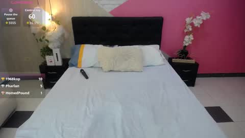 Snapshot of miss_honey1 chatting on September 24, 2025, 11:41 pm miss_honey1 online show from September 24, 2025, 11:41 pm