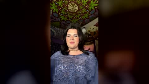 miss_honeypotpie online show from January 9, 2026, 5:21 am