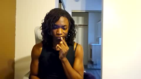 Snapshot of miss_ivory chatting on February 24, 2026, 1:03 am Miss Ivory online show from February 24, 2026, 1:03 am