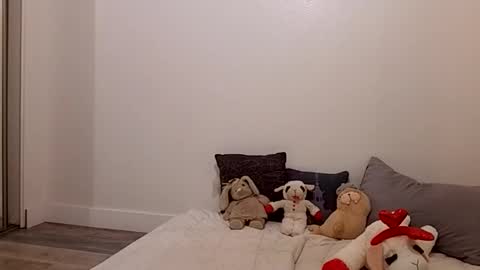 Snapshot of miss_ivory chatting on March 6, 2026, 3:03 am Miss Ivory online show from March 6, 2026, 3:03 am