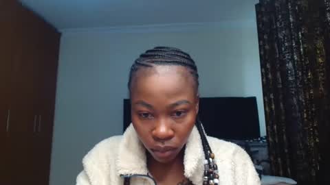 Miss Kiarrafit online show from March 5, 2025, 8:43 am