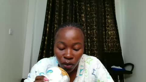 Snapshot of miss_kiarrafit chatting on May 13, 2026, 1:30 pm Miss Kiarrafit online show from May 13, 2026, 1:30 pm