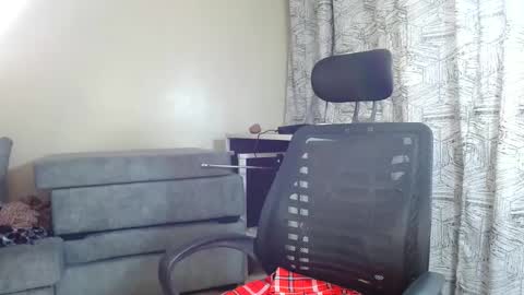 Snapshot of miss_kiiki chatting on February 12, 2025, 8:27 am miss_kiiki online show from February 12, 2025, 8:27 am