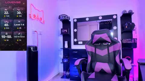 Miss Kittyn online show from November 14, 2025, 12:31 am