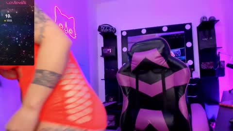 Snapshot of miss_kittyn chatting on March 17, 2026, 12:37 am Miss Kittyn online show from March 17, 2026, 12:37 am