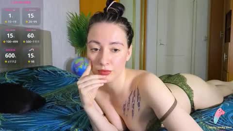 Laura online show from June 6, 2026, 10:20 am