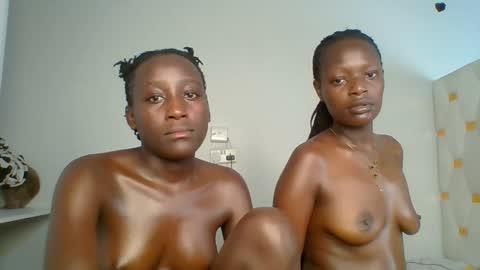 Snapshot of miss_lolah7 chatting on May 17, 2026, 12:52 am miss_lolah7 online show from May 17, 2026, 12:52 am